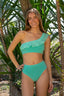 Bikini Sagres color verde manzana con volante en el escote y braga alta para mujer y teen de Moûtt Girls.